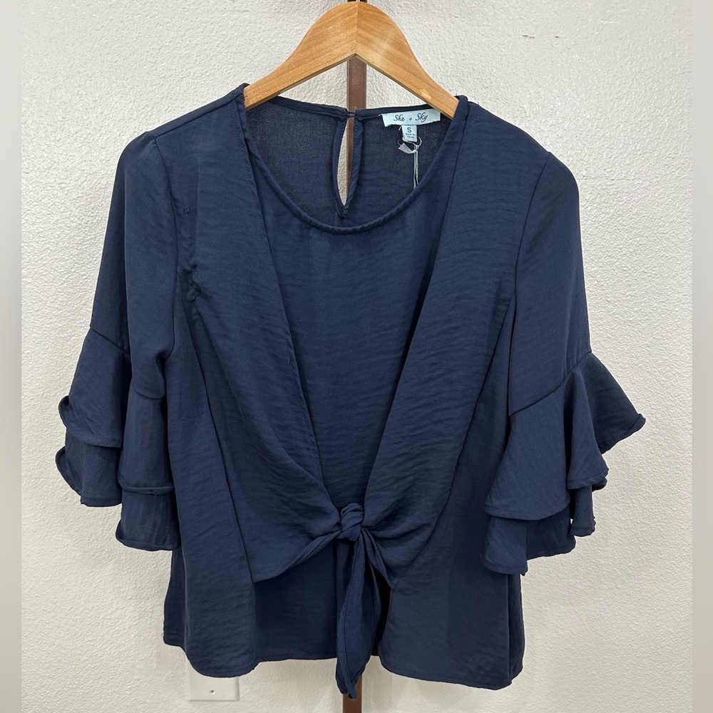 NWT She + Sky Layered Ruffle Sleeve Woven Top with Front Tie Navy Small